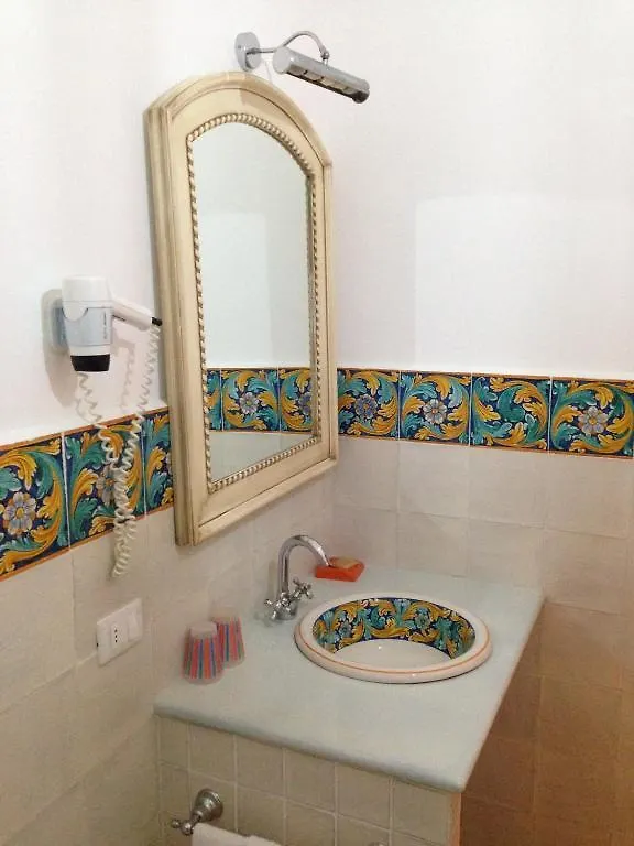 Hotel Rocce Azzurre Lipari  3*, Lipari (Isola Lipari)