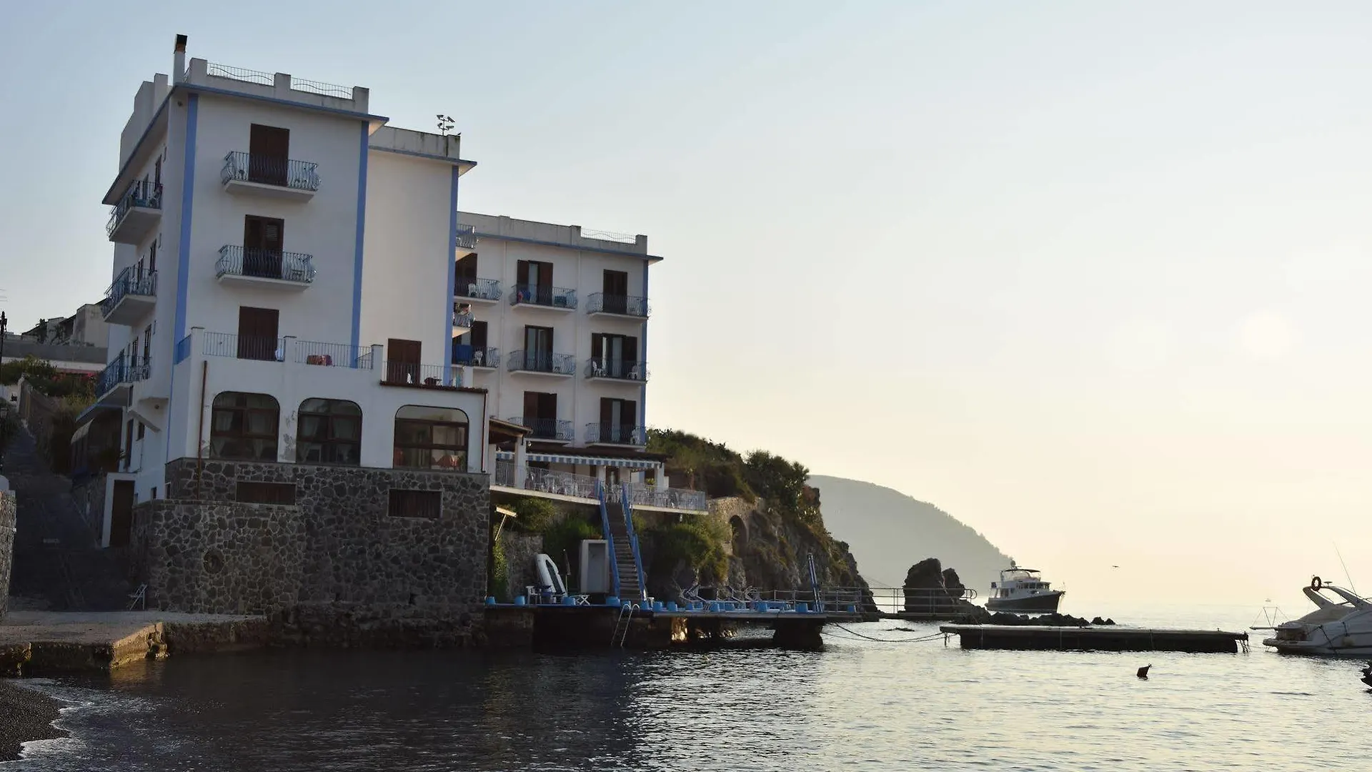 Hotel Rocce Azzurre Lipari