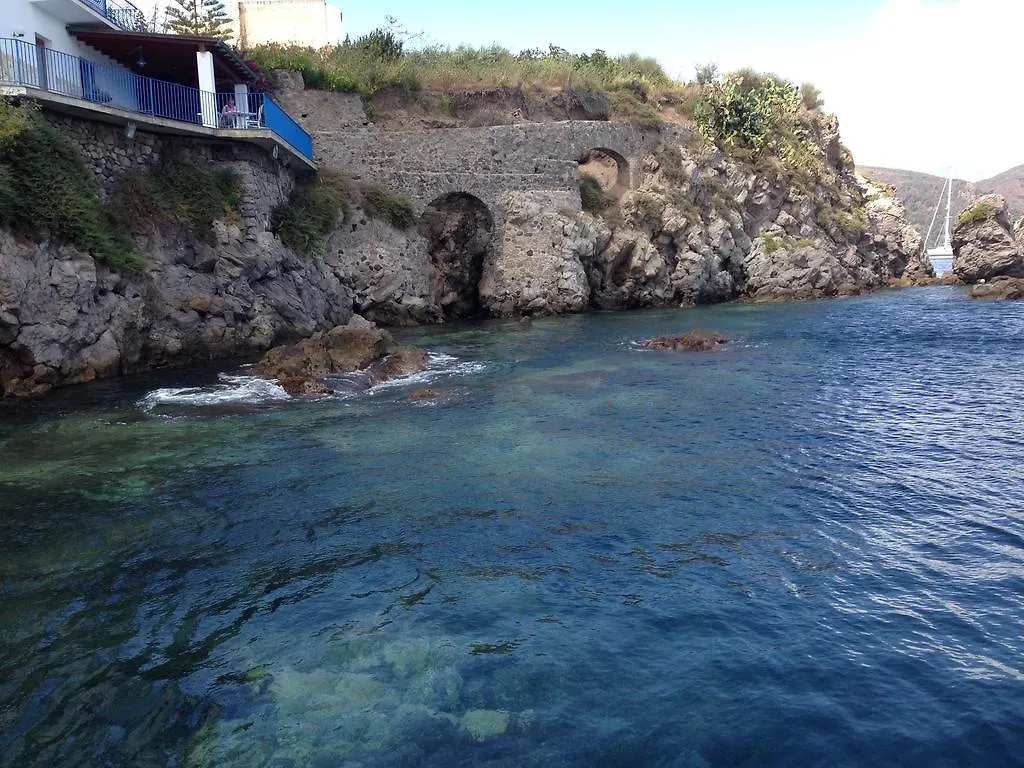 ***  Hotel Rocce Azzurre Lipari  Italie